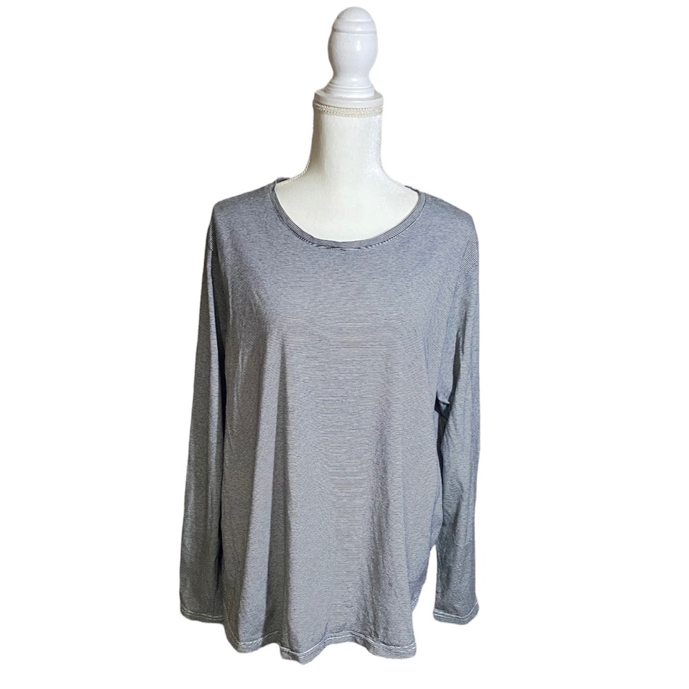 Iridium Navy White Striped Long Sleeve Tee Size Large